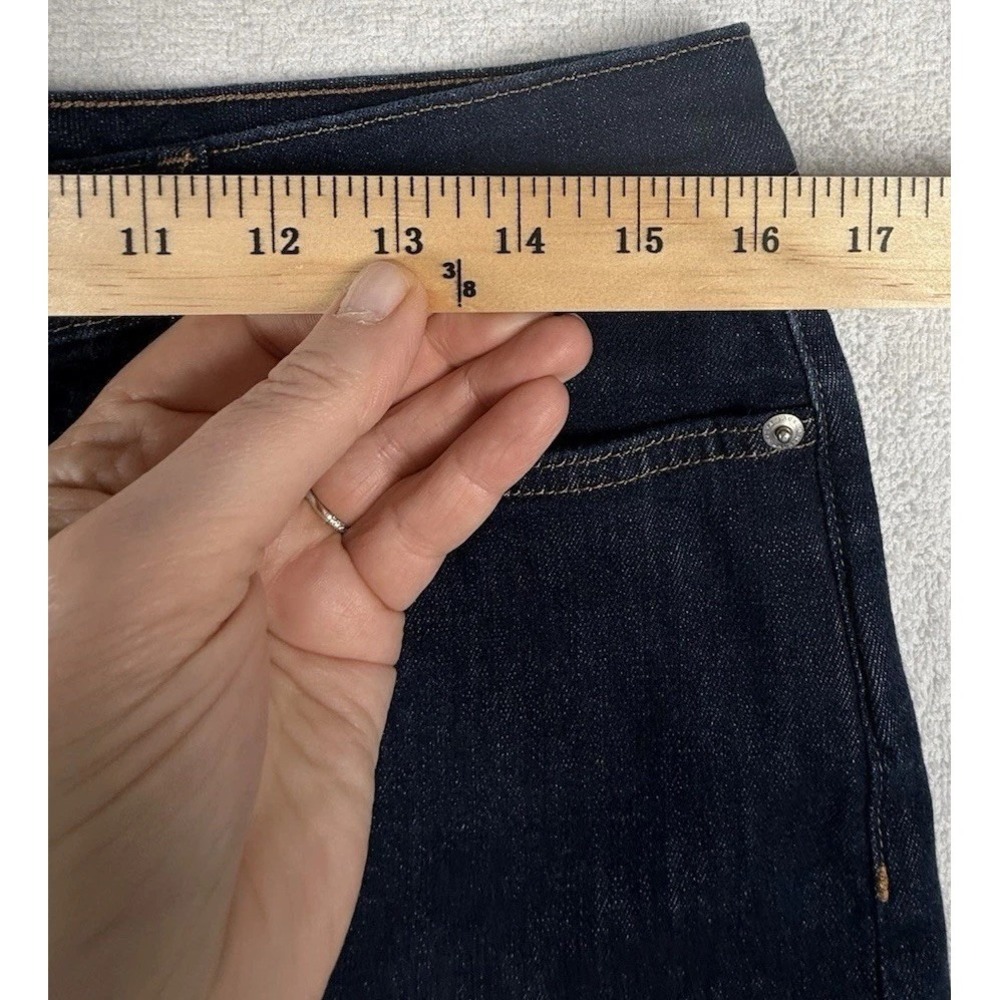 dark wash blue Lauren Ralph Lauren stretch denim pencil skirt with a back slit 8 - Picture 6 of 16